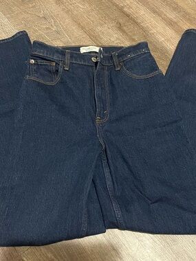 Abercrombie & Fitch dark wash women’s high rise Jeans